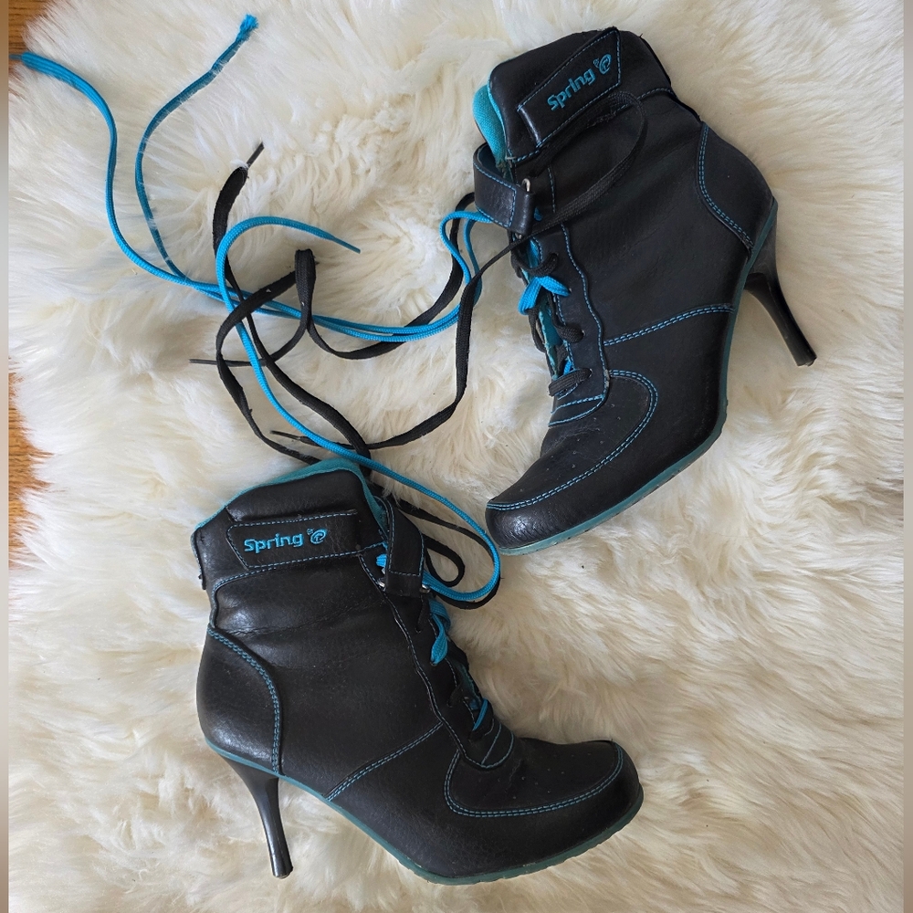 Spring Lace-Up Stiletto Ankle Booties Size 37